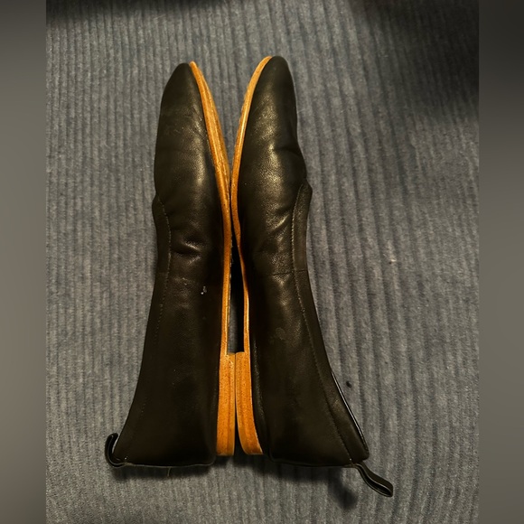 Clark’s slip on black flats - Picture 2 of 6